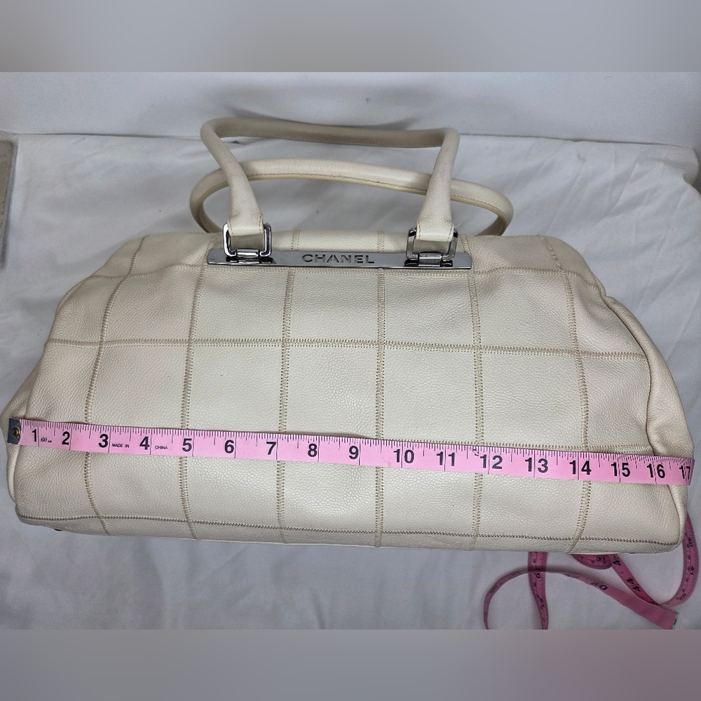 Chanel Large Quilter Stitch Caviar Leather HandBag from the mid-90s, - Picture 5 of 16